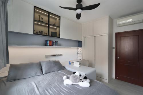 Minimalist Bedroom at Resale 3 Bedroom Condo @ Yew Mei Green