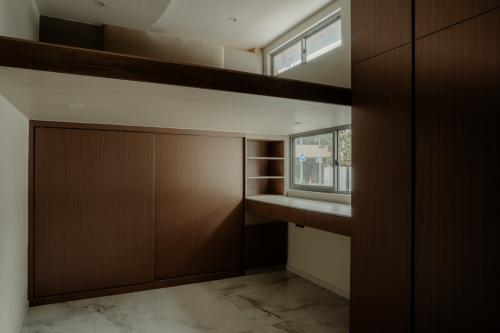 Modern Mezzanine at Sing Joo