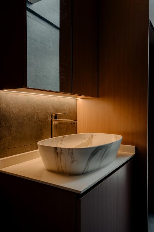 Modern Bathroom at Sing Joo