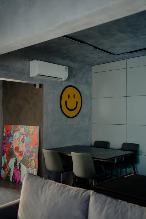 Industrial Dining Room at Tampines