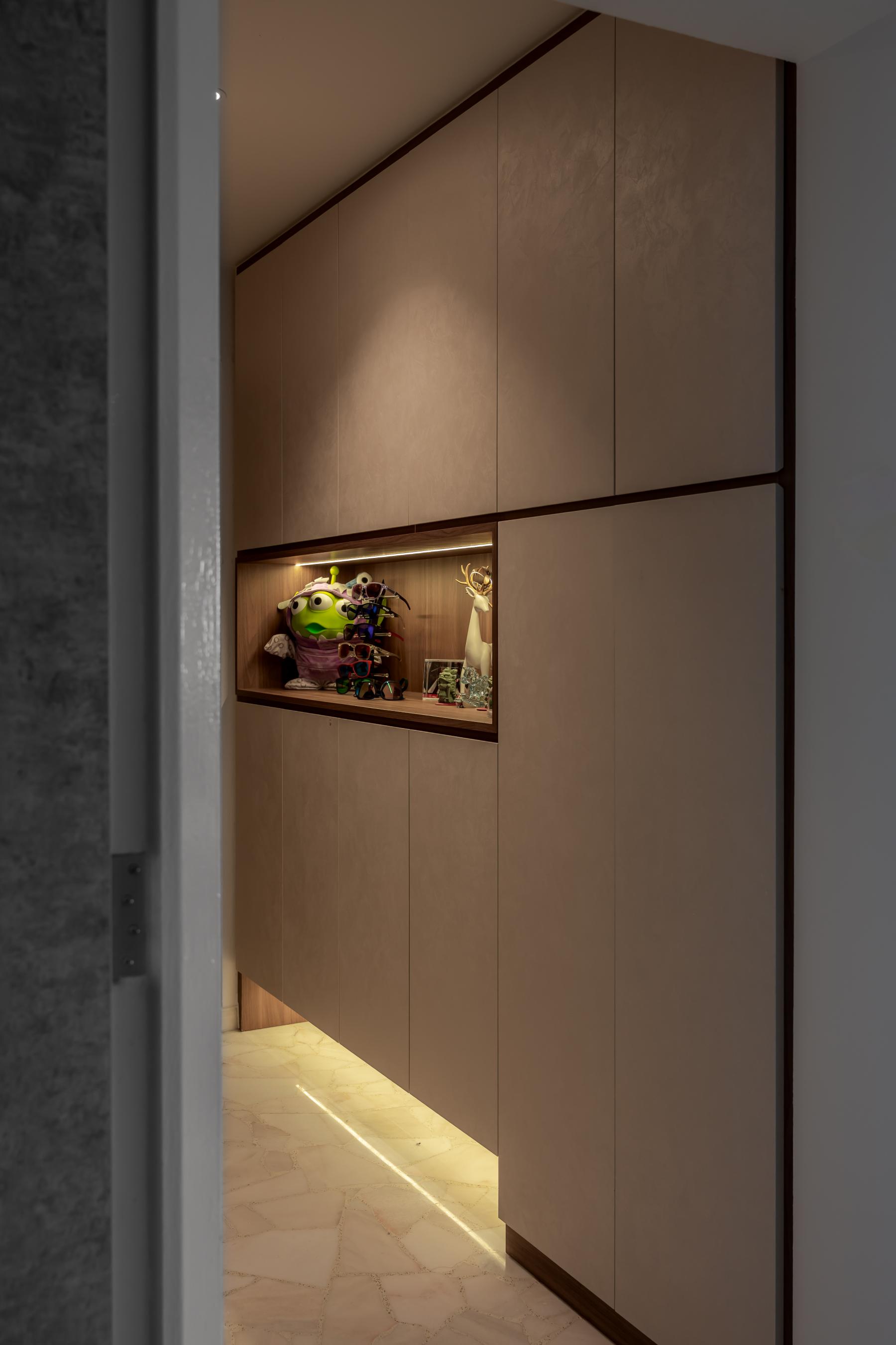 Contemporary Foyer with Marble Floor and Downlights