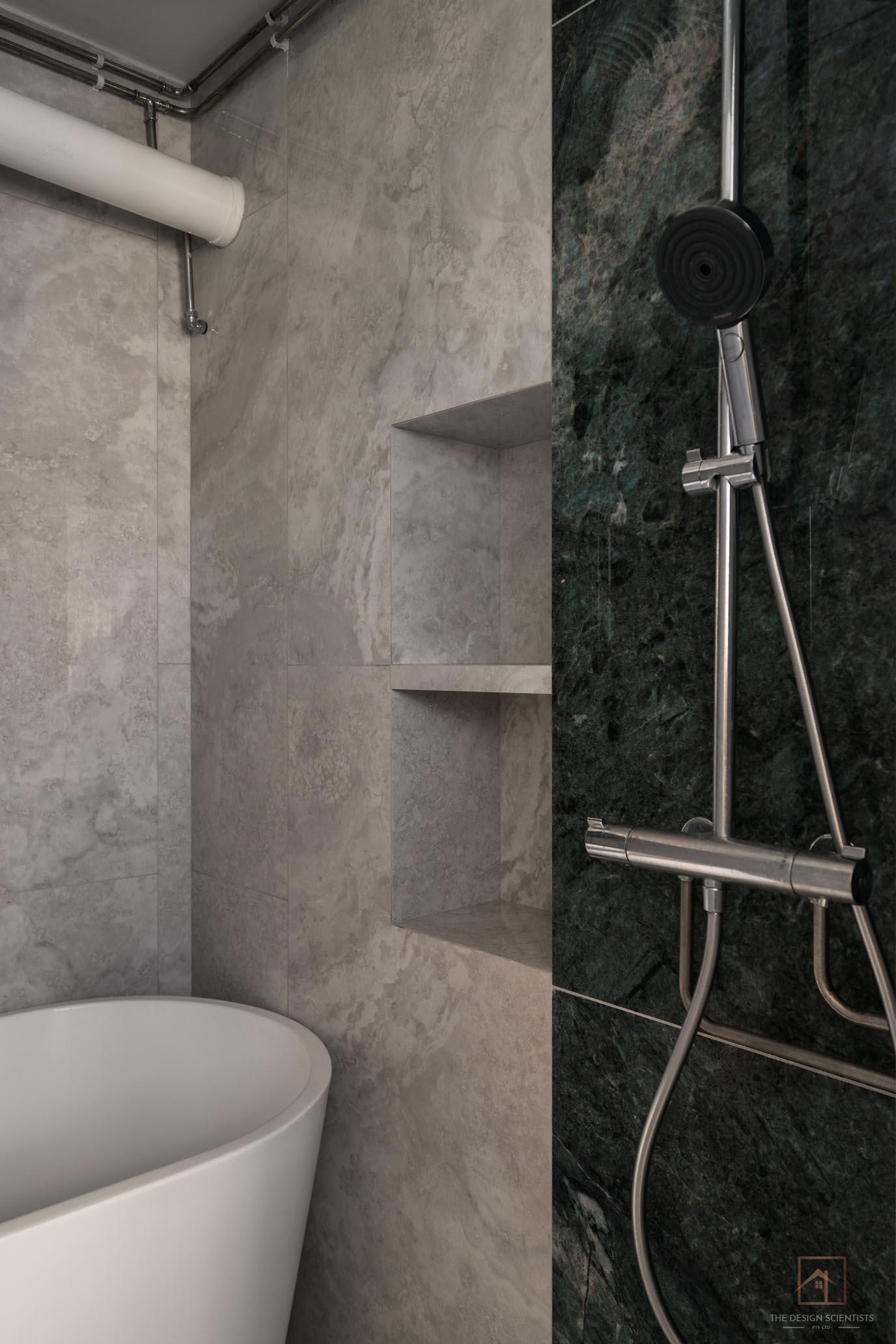 Contemporary Bathroom with Bathtub and Rainshower