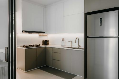 Minimalist Kitchen at Monochromatic Muse