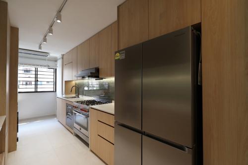 Contemporary Kitchen at Resale 4 Room HDB @ Hougang