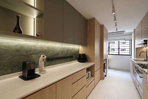 Contemporary Kitchen at Resale 4 Room HDB @ Hougang