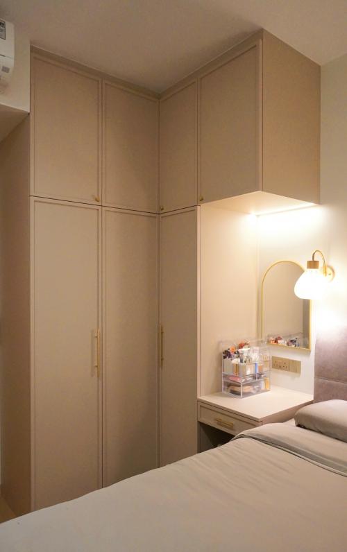 Scandinavian Bedroom at Glades Condo