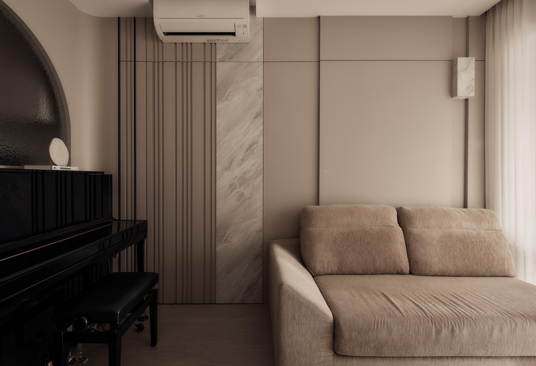 Modern Living Room with Feature Wall and Sofa