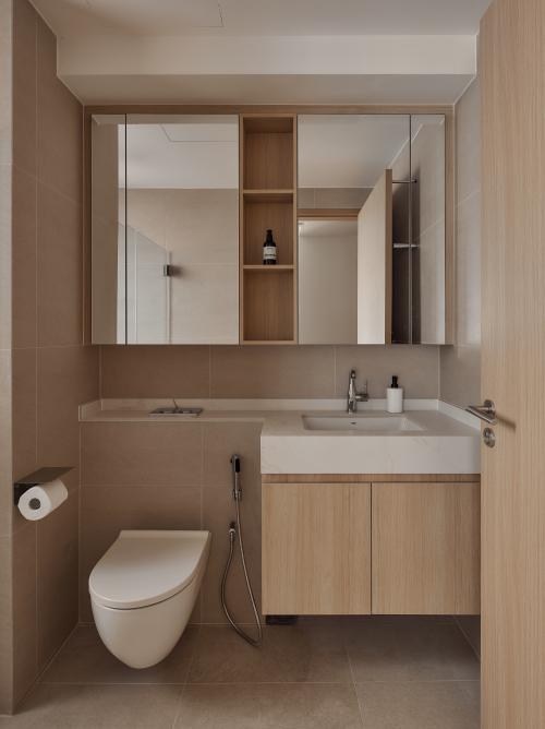 Asian Bathroom at Parc Life