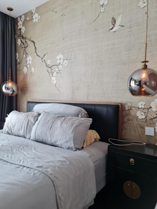 Vintage Bedroom at Kew Gate