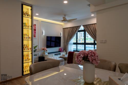 Modern Living Room at 116A Plantation Cres