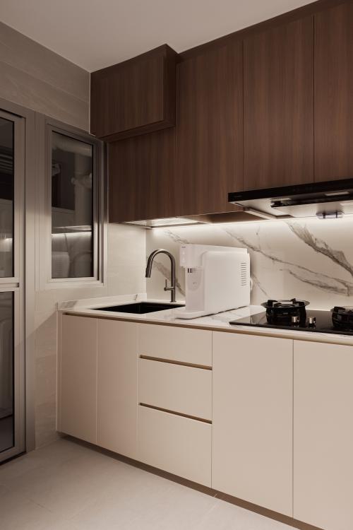 Modern Kitchen at Garden Court @ Tengah