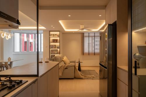 Modern Living Room at Sembawang Close