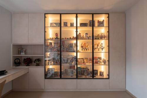 Modern Home Office at Sembawang Close