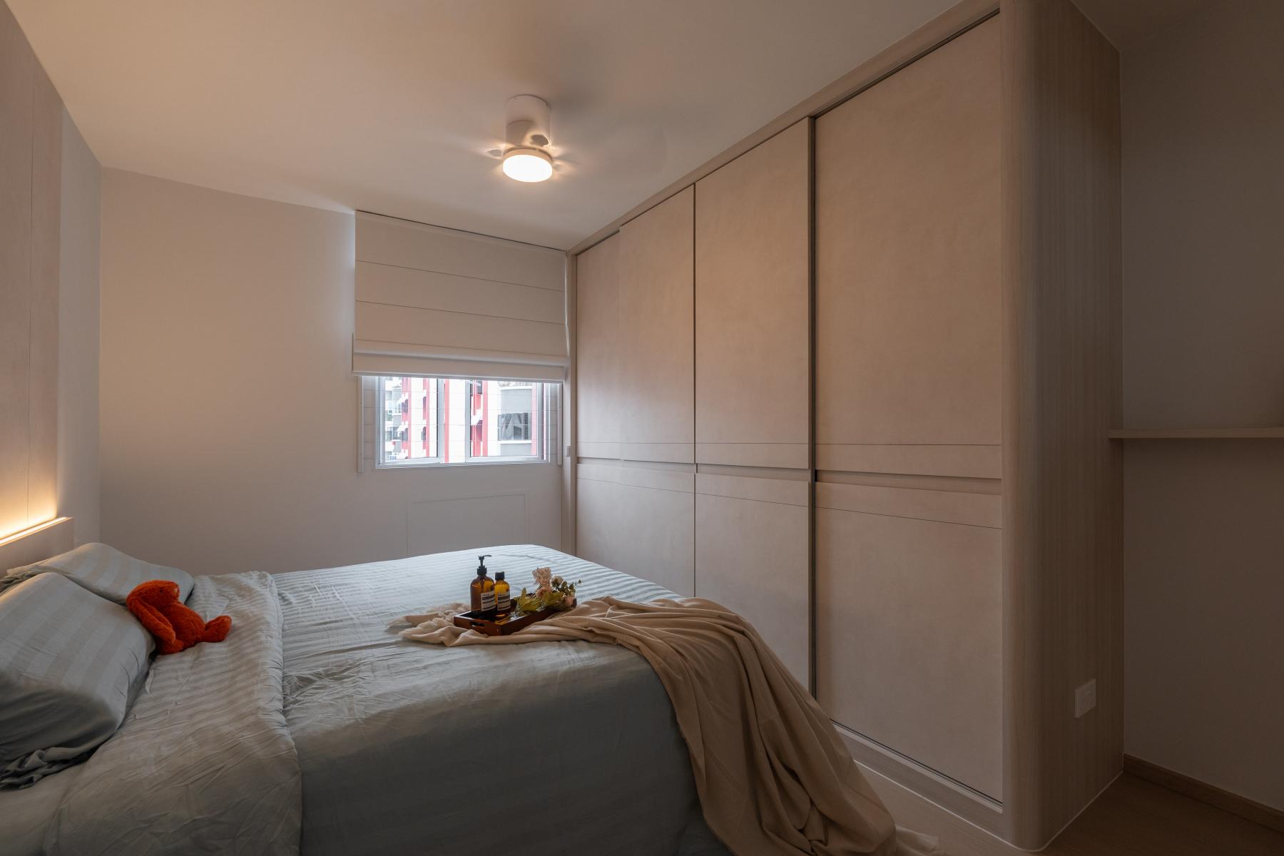 Modern Bedroom with Drop Ceiling and Wardrobe