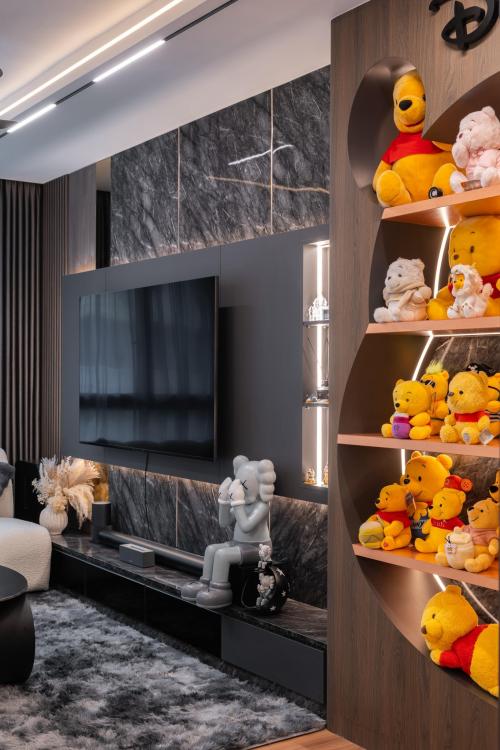 Modern Living Room at 663C Tampines St 64
