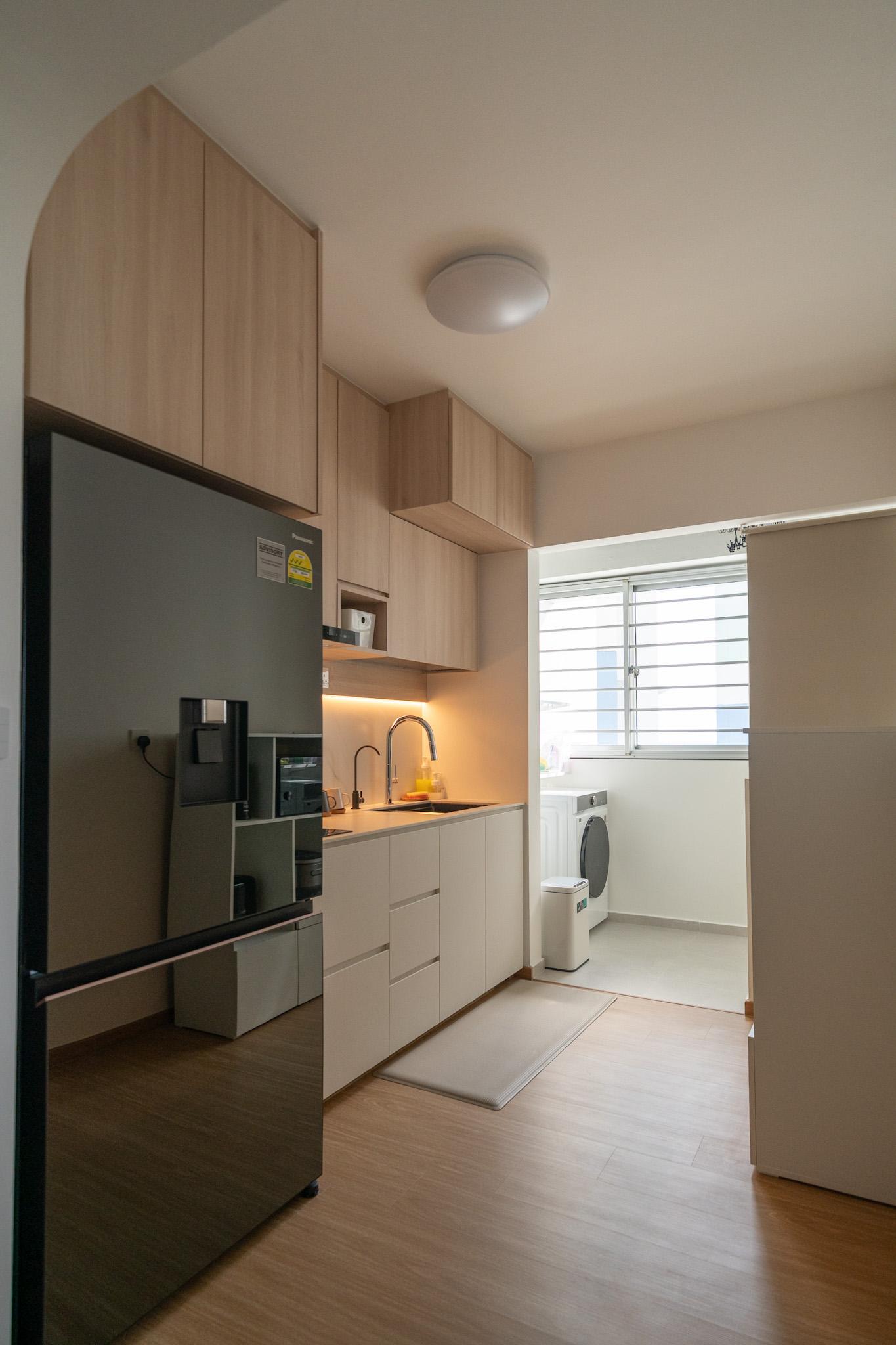 Minimalist Kitchen with Countertop and Kitchen Window