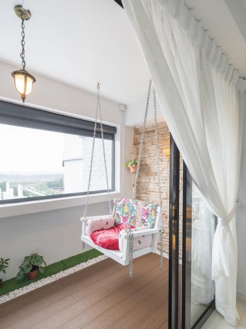 Minimalist Balcony at 717 PASIR RIS ST 72