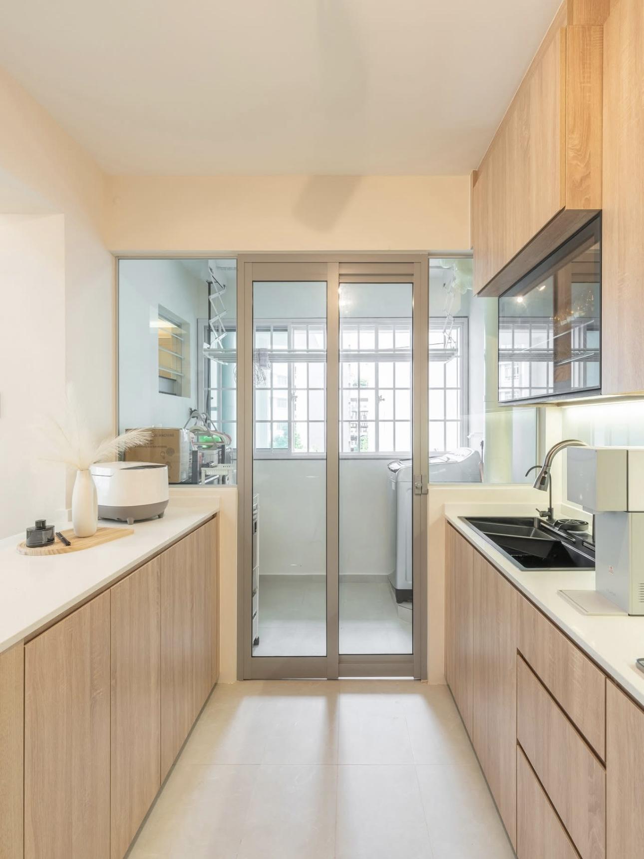 Scandinavian Kitchen with Countertop and Homogeneous Tiles