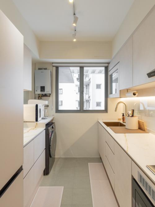 Minimalist Kitchen at 138D YUAN CHING RD