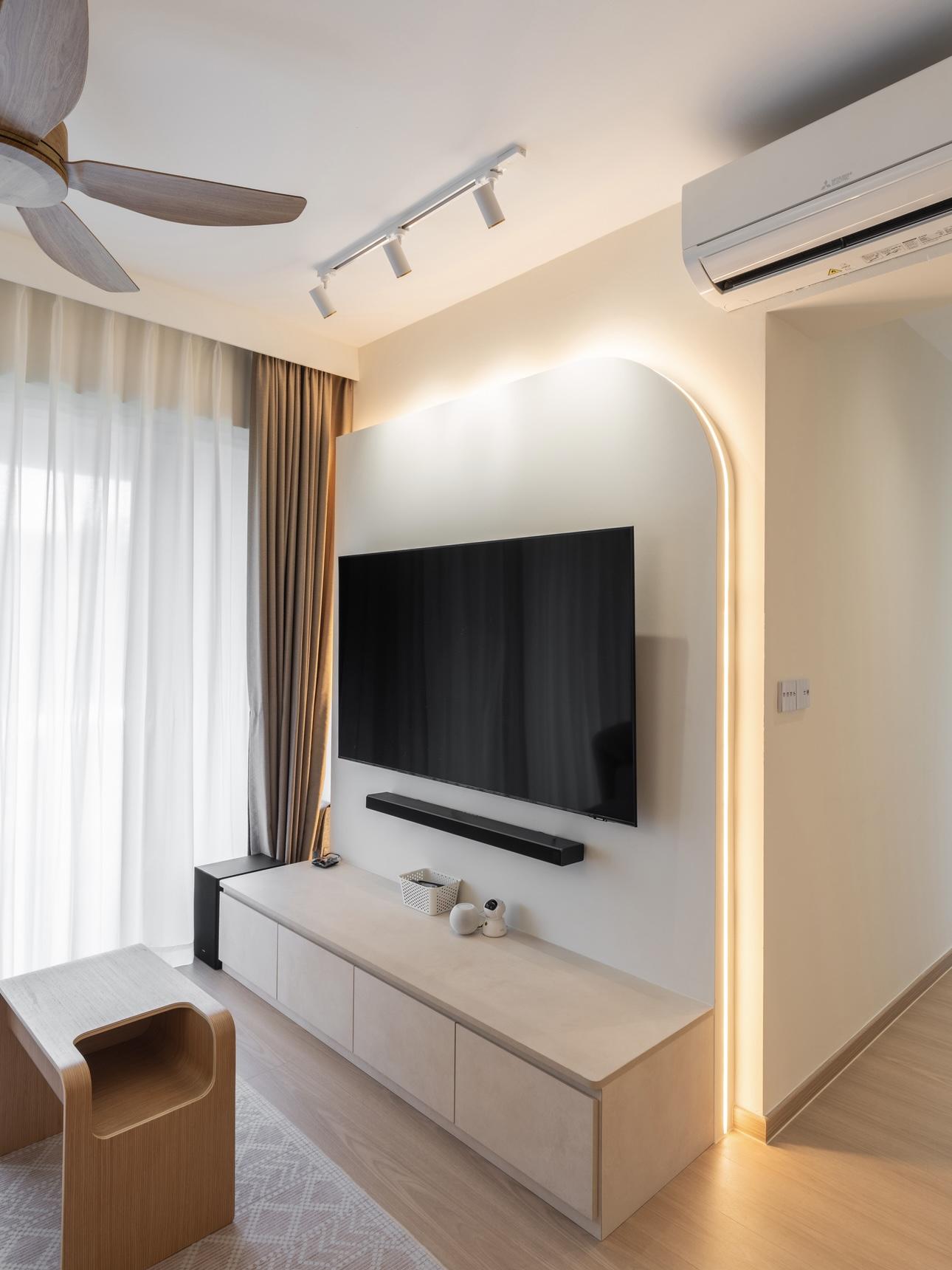Minimalist Living Room with Vinyl Flooring and TV Console