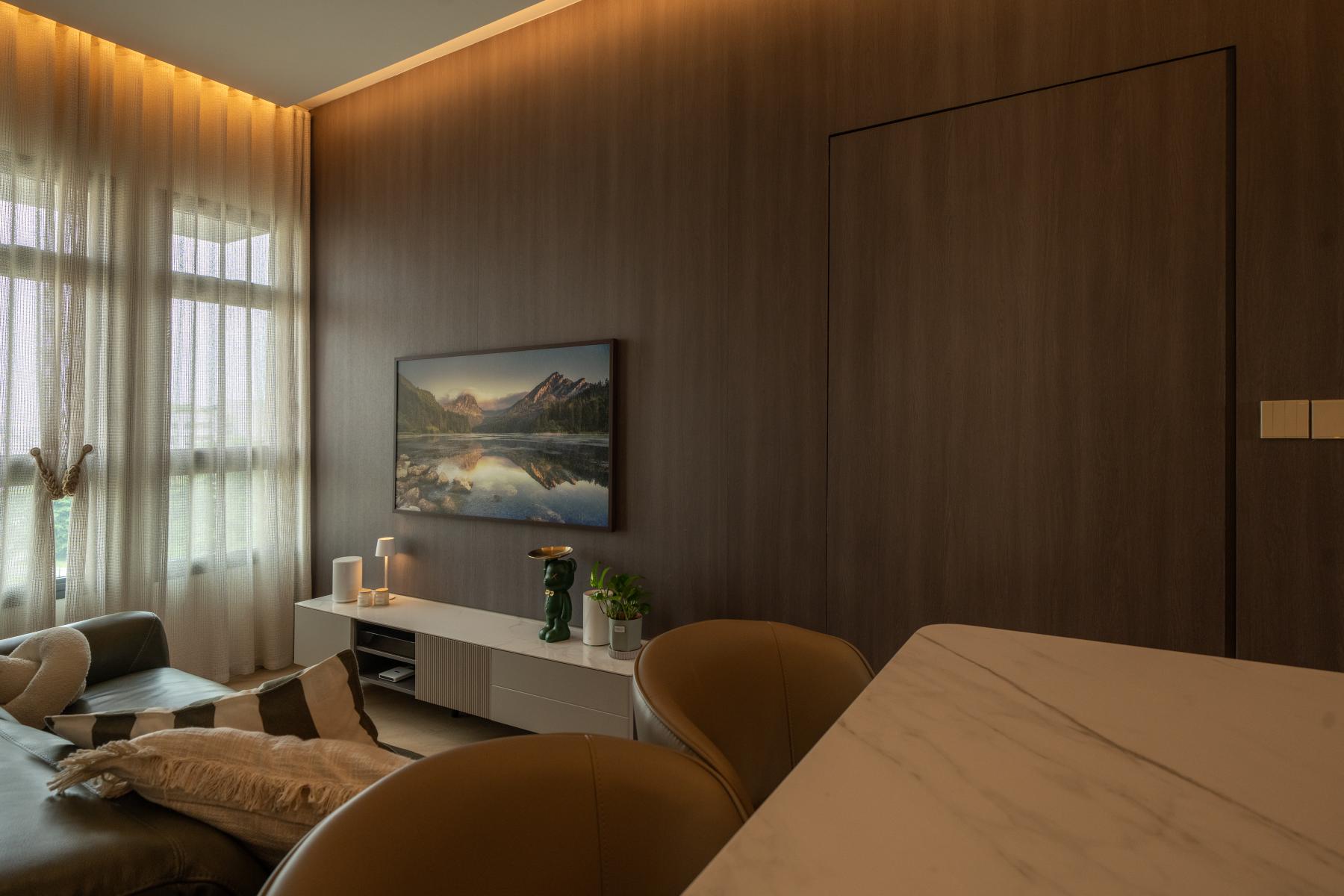 Contemporary Living Room with Vinyl Flooring and Sofa