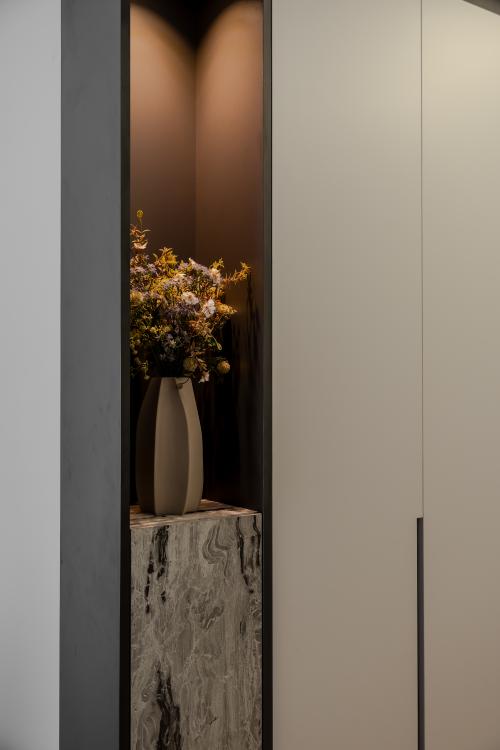 Modern Entryway at Riversails