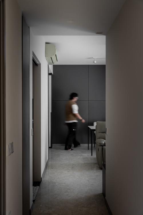 Modern Hallway at Riversails
