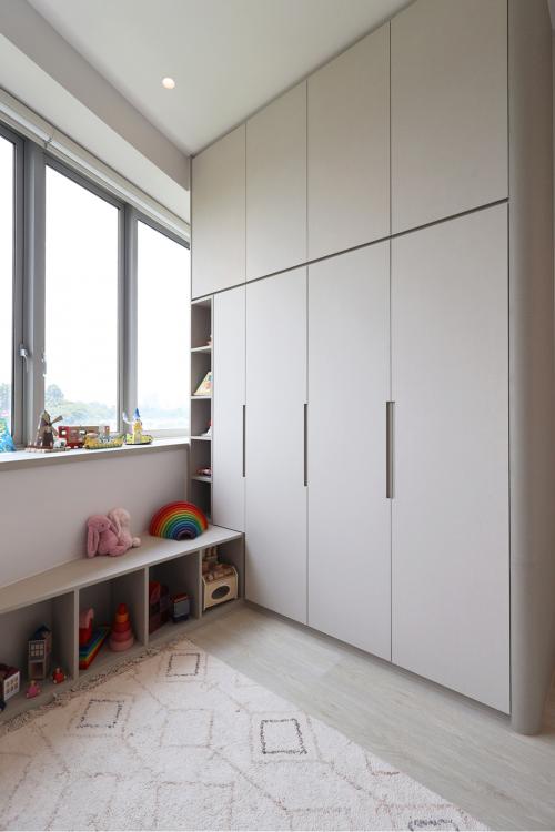 Contemporary Kids Room at Resale 3 Bedroom Condo @ The Equatorial