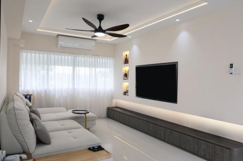 Modern Living Room at 864 Jurong West