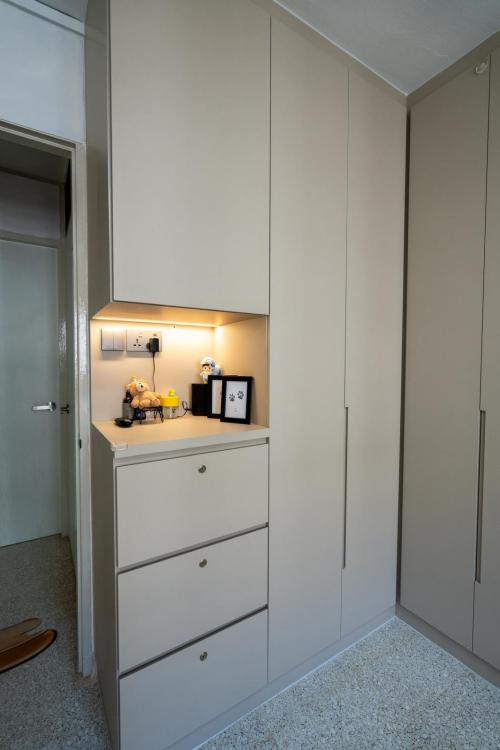 Minimalist Bedroom at Blk 408 Bedok North Ave 2