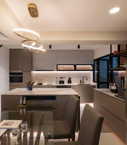 Modern Kitchen at BLK 447A Punggol Way