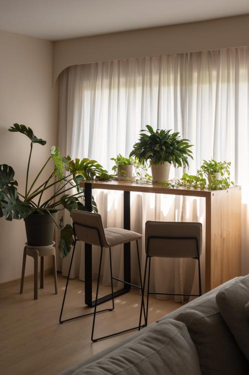 Scandinavian Balcony at Blk 500 Serangoon North Ave 4