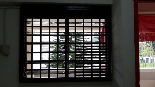 Asian Living Room at Blk 54 Telok Blangah Drive