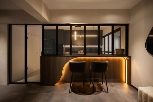 Contemporary Kitchen at St Tampines Greenvines