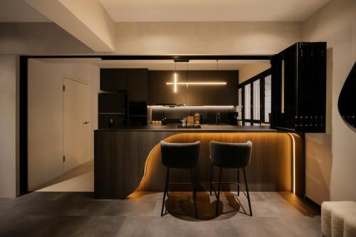 Contemporary Kitchen at St Tampines Greenvines