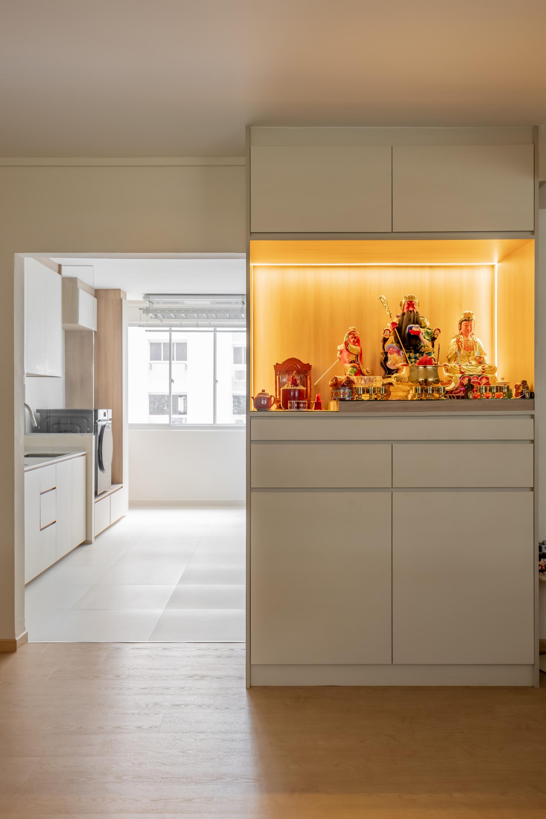 Scandinavian Kitchen with Vinyl Flooring and Kitchen Window
