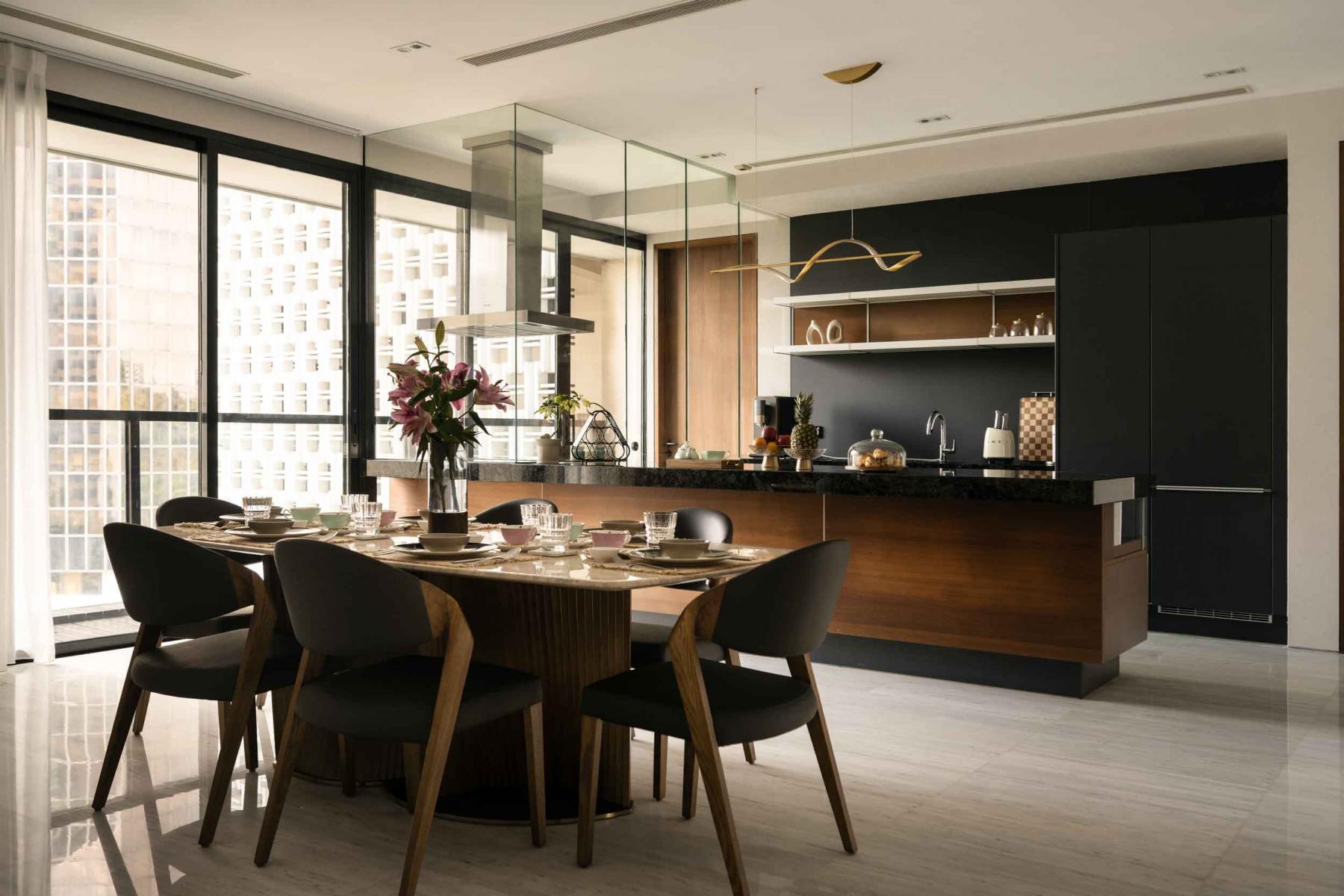 Modern Kitchen with Dining Table and Dining Chairs