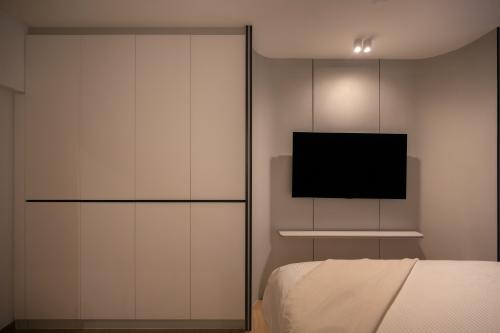 Minimalist Bedroom at Yishun Avenue