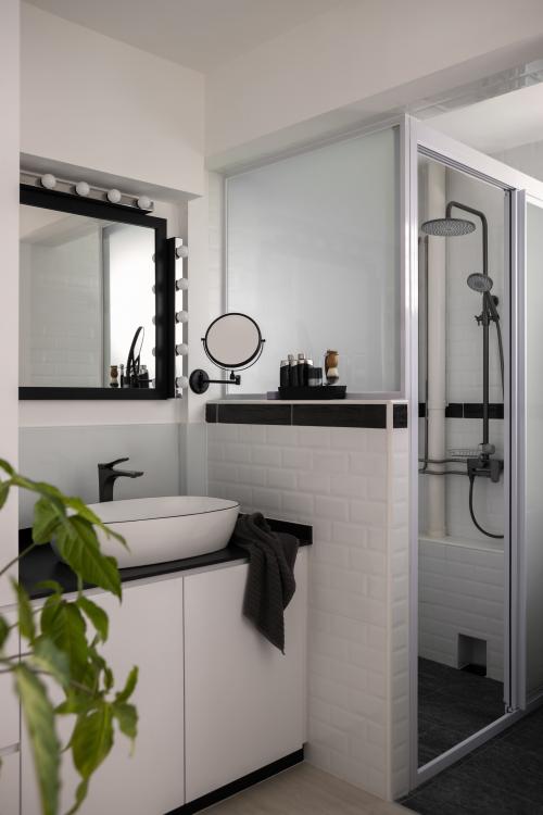 Vintage Bathroom at Blk 121 Bedok North Road