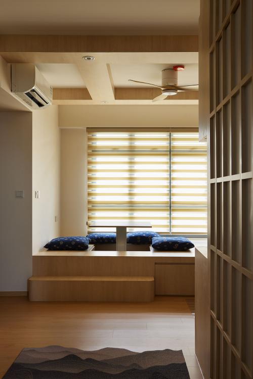 Minimalist Living Room at Kempas Road