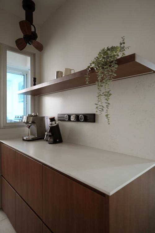 Modern Kitchen at 53 Commenwealth