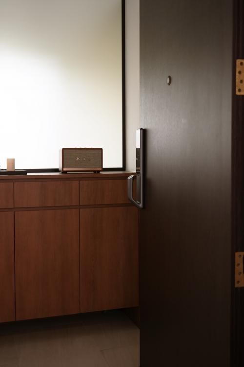 Modern Entryway at 53 Commenwealth