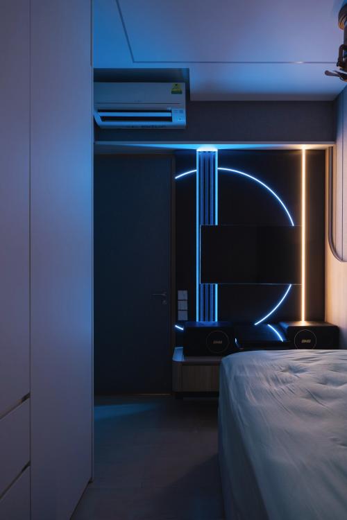 Contemporary Bedroom at Tower Sereen