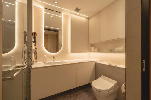 Contemporary Bathroom at Tower Sereen