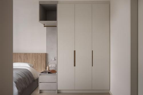 Scandinavian Bedroom at Upper Aljunied