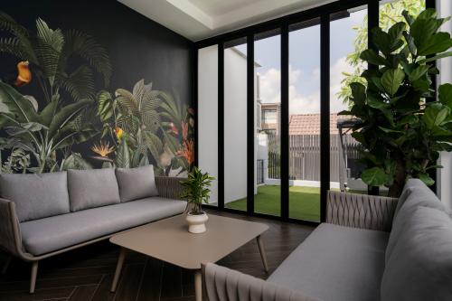 Contemporary Living Room at Chartwell