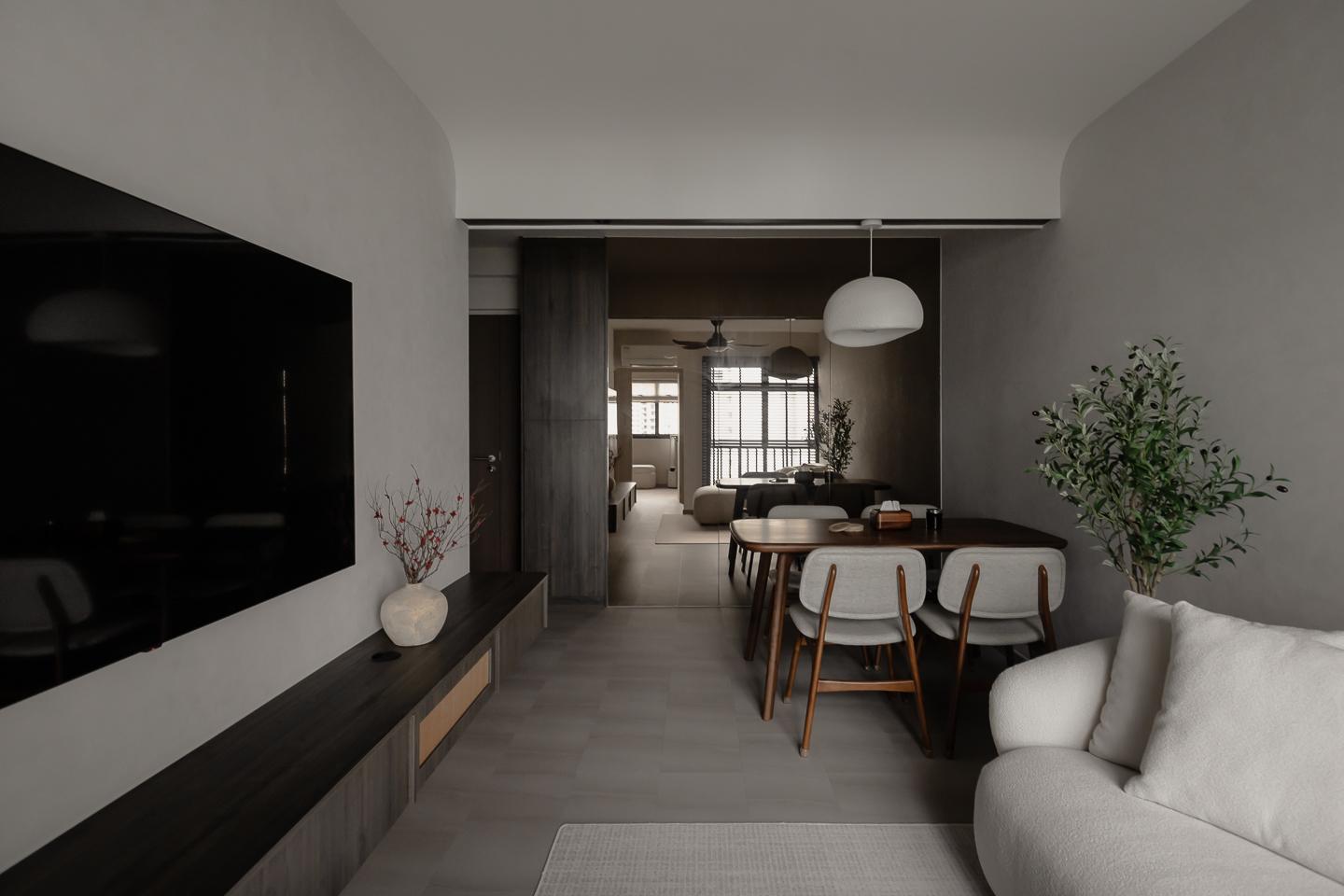 Modern Dining Room with Drop Light and Chandelier