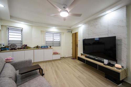 Asian Living Room at Ang Mo Kio