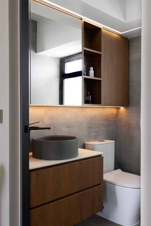 Asian Bathroom at 960A Tampines