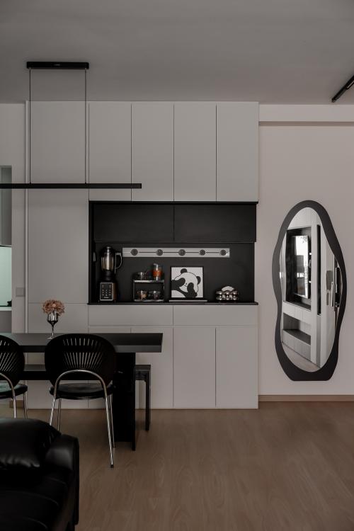 Contemporary Dining Room at Caspian